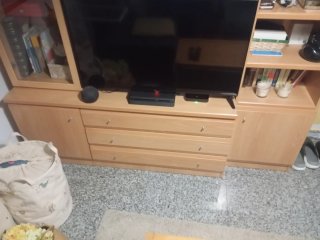 Mueble y mesa salón
