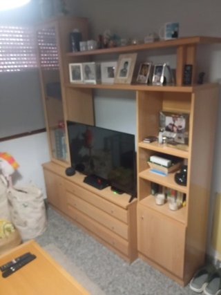 Mueble y mesa salón