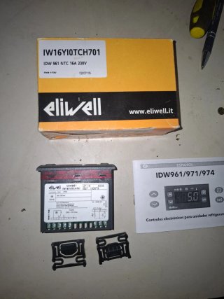 Controlador digital de temperatura ELIWELL IDW 961
