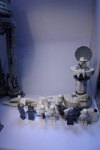 LEGO AT-AT 75288 + Pack Snowtroopers 75320