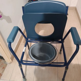 Silla WC inodoro acolchada,montada,sin caja