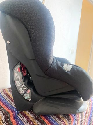 Silla Britax Romer SAFEFIX 9-18kg