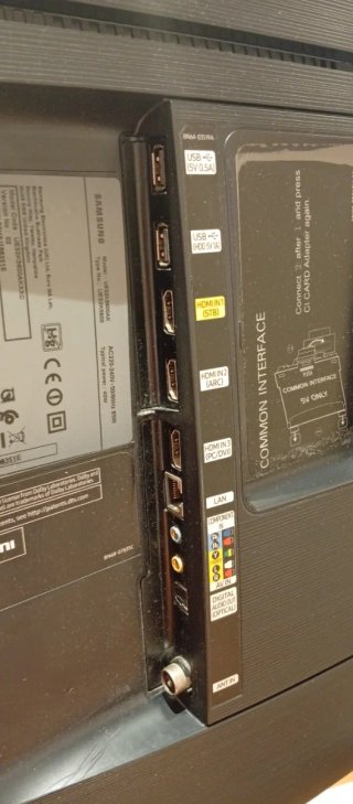 Televisión Samsung Smart TV 32" Full HD