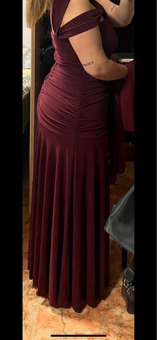 Vestido Miphai granate/color vino. Talla XL