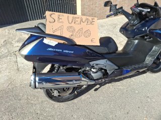 Honda 400 D