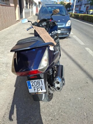 Honda 400 D