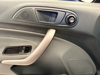 Ford Fiesta 2011 Excelente Estado