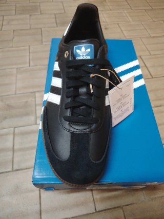 Adidas Samba OG nere