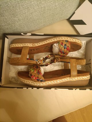 Sandalias.Marca Chika10