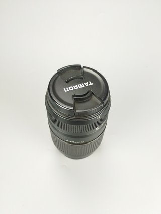 Tamron AF 70-300mm f/4-5.6 Di LD Macro