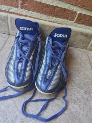 Votas de fútbol JOMA