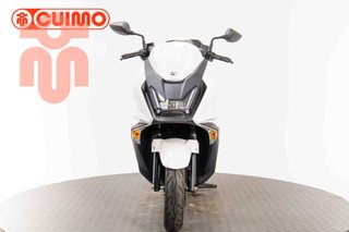 KYMCO SKYTOWN 125