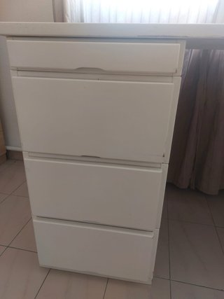 Escritorio blanco