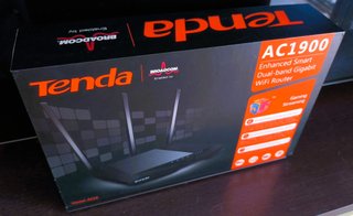 Router Tenda AC18 Gigabit AC1900 (Doble Banda)