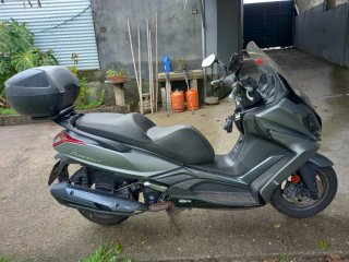 Kymco super Dink 350 gris