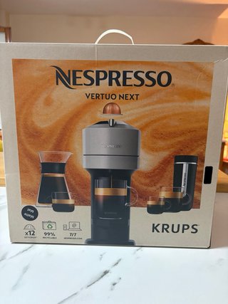 Cafetera Vertu Next Krups Negra, nueva sin usar