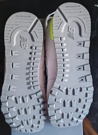 Bambas new balance talla 39