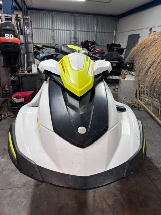 Moto de agua Yamaha VXC 2021-2022