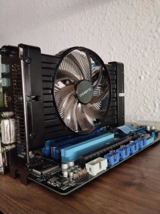 Kit Placa Base ASUS + CPU + RAM + HD 7770 1GB OC