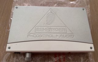 Behringer FCA202 F-Control