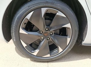 CUPRA Born 150kW 58kwh
