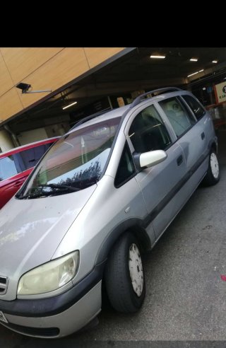 Opel Zafira 2004
