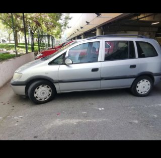 Opel Zafira 2004
