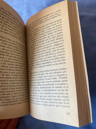 Los convidados de piedra novela
