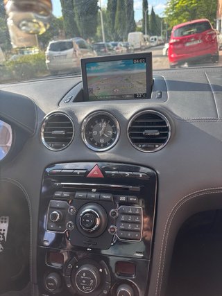 Peugeot RCZ 2012
