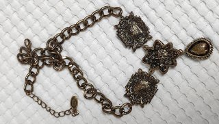 Collar alta bisutería