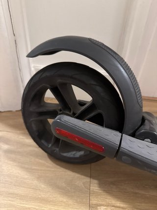 Patinet elèctric Segway Ninebot ES2 amb carregador