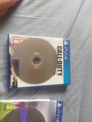 lote de 5 juegos de play 4.