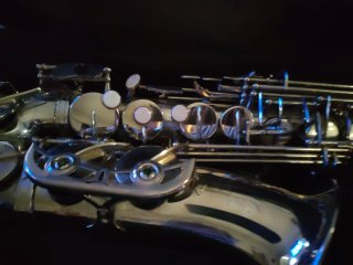saxo alto lade