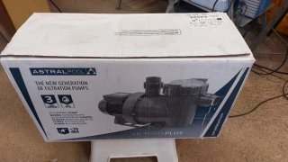 Bomba piscina Victoria silent plus 1 CV