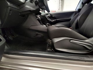 Peugeot 208  1.4Hdi diésel 2012