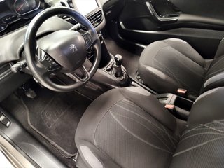 Peugeot 208  1.4Hdi diésel 2012