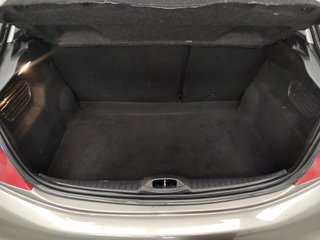 Peugeot 208  1.4Hdi diésel 2012