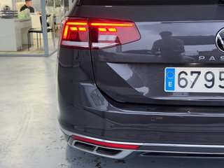 Volkswagen Passat Variant R-Line 2.0 TDI 110kW DSG