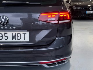 Volkswagen Passat Variant R-Line 2.0 TDI 110kW DSG