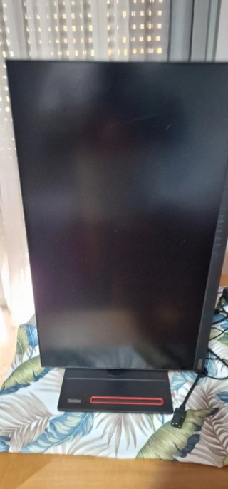 Monitor Lenovo 27"