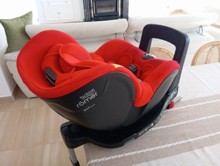 Silla Britax Romer dualfix i-size fire red