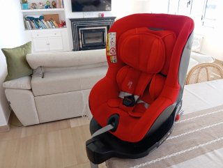 Silla Britax Romer dualfix i-size fire red