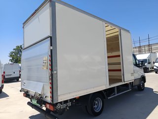 IVECO DAILY 3.0 CHASIS  CAJA CERRADA TRAMPILLA 160