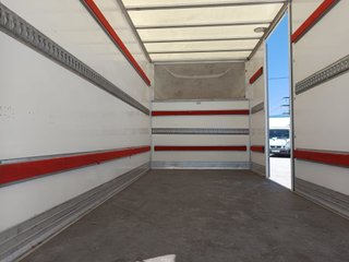 IVECO DAILY 3.0 CHASIS  CAJA CERRADA TRAMPILLA 160