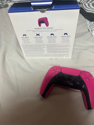 Mando Rosa v2 PS5