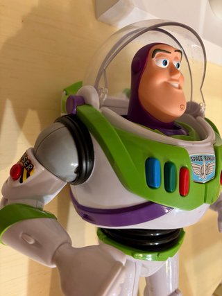 Buzz lightyear