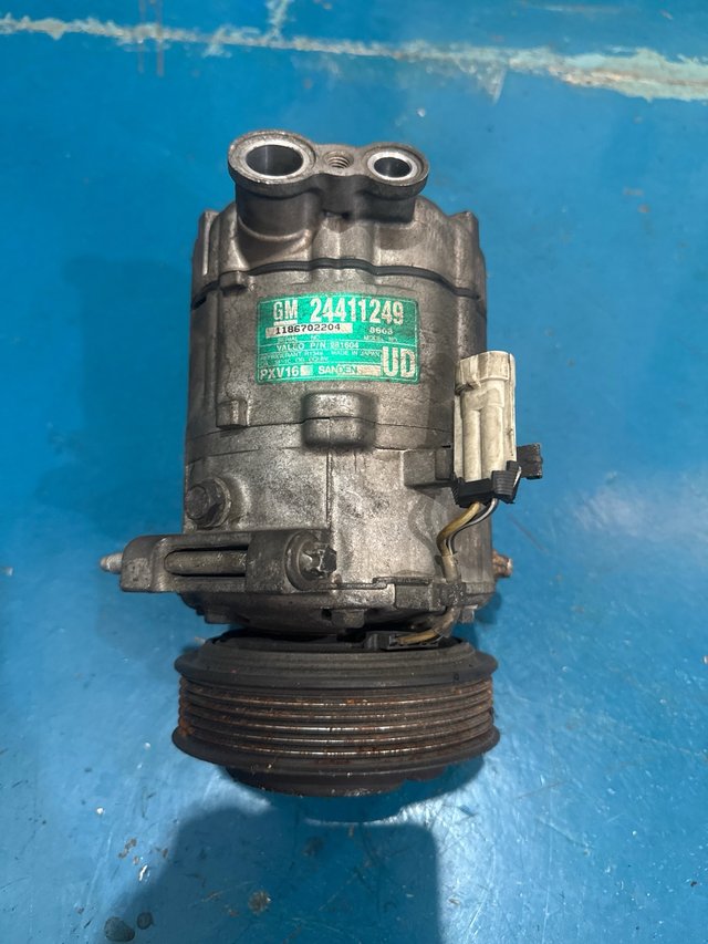 24411249/1186702204 Compresor Aire/a Opel