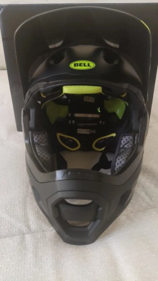 Bell Super DH Spherical T-M (Nuevo)