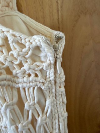 Vestido crochet y flecos Massimo Dutti