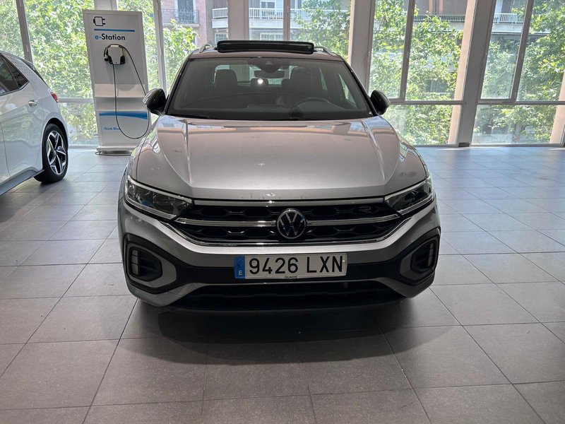 Volkswagen T-Roc 2022, foto 2